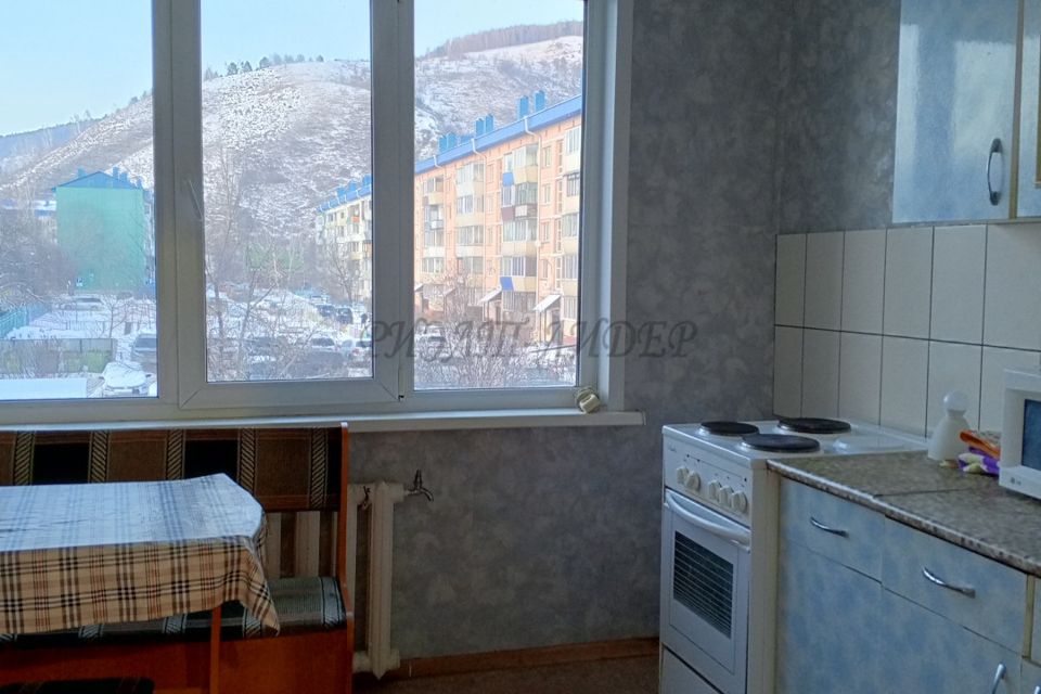 Сдаётся 2-комнатная квартира, 43 м²