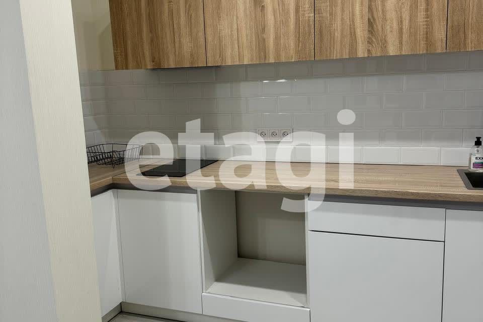Продаётся 2-комнатная квартира, 58 м²