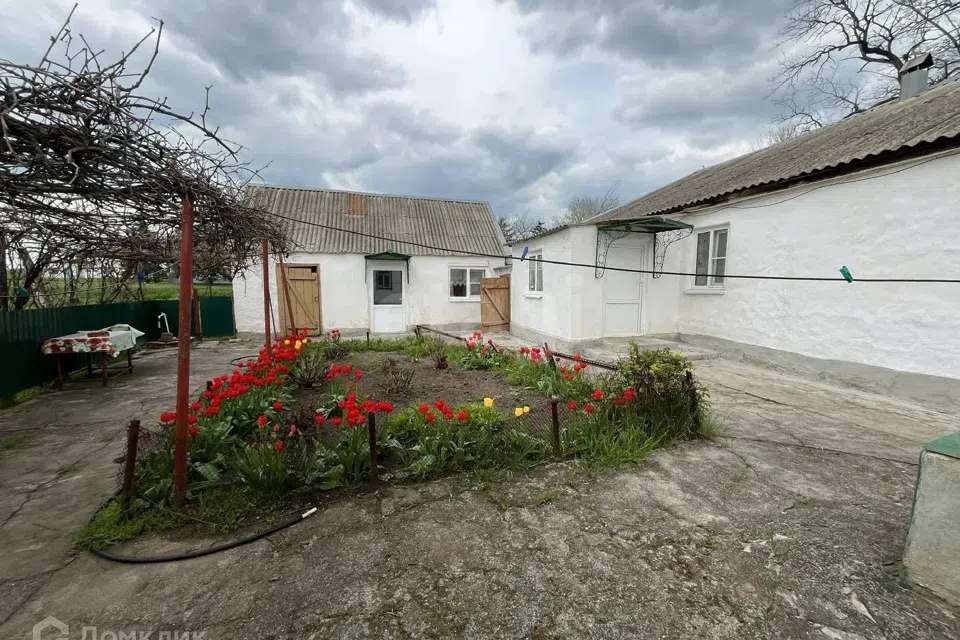 Продаётся 1-этажный дом, 75 м²