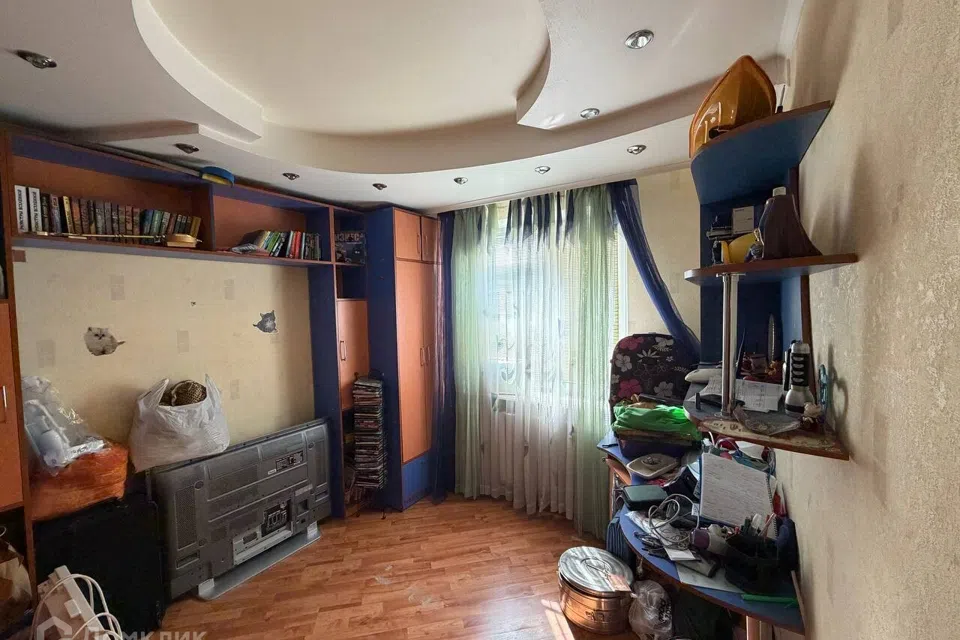 Продаётся 3-комнатная квартира, 70 м²