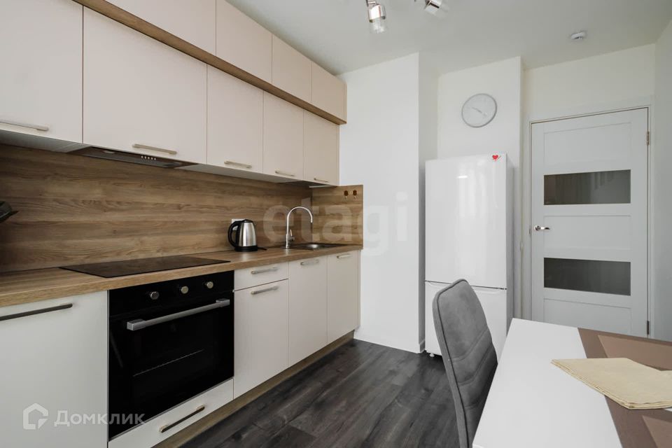 Продаётся 1-комнатная квартира, 32 м²