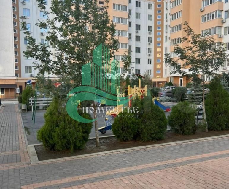 Продаётся 1-комнатная квартира, 47.3 м²