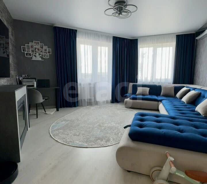 Продаётся 3-комнатная квартира, 79.3 м²