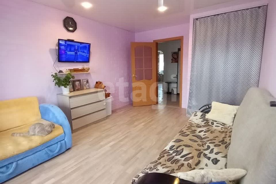 Продаётся 3-комнатная квартира, 58.6 м²