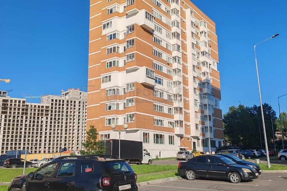 Продаётся 3-комнатная квартира, 65.5 м²