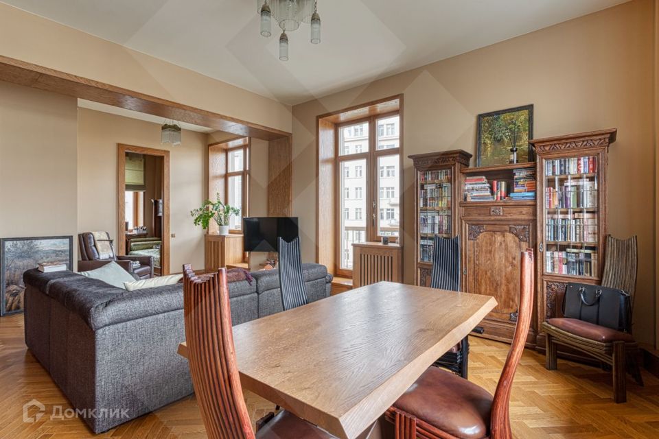 Сдаётся 4-комнатная квартира, 101 м²