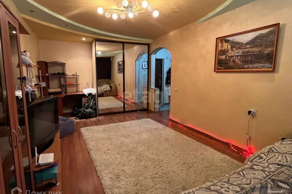 Продаётся 1-комнатная квартира, 40 м²