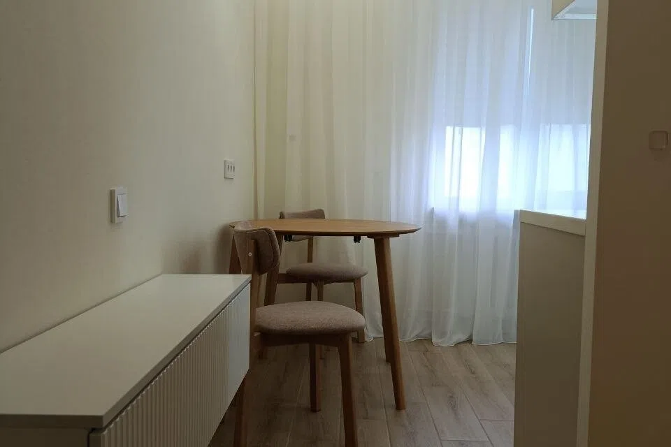 Продаётся 2-комнатная квартира, 56.2 м²