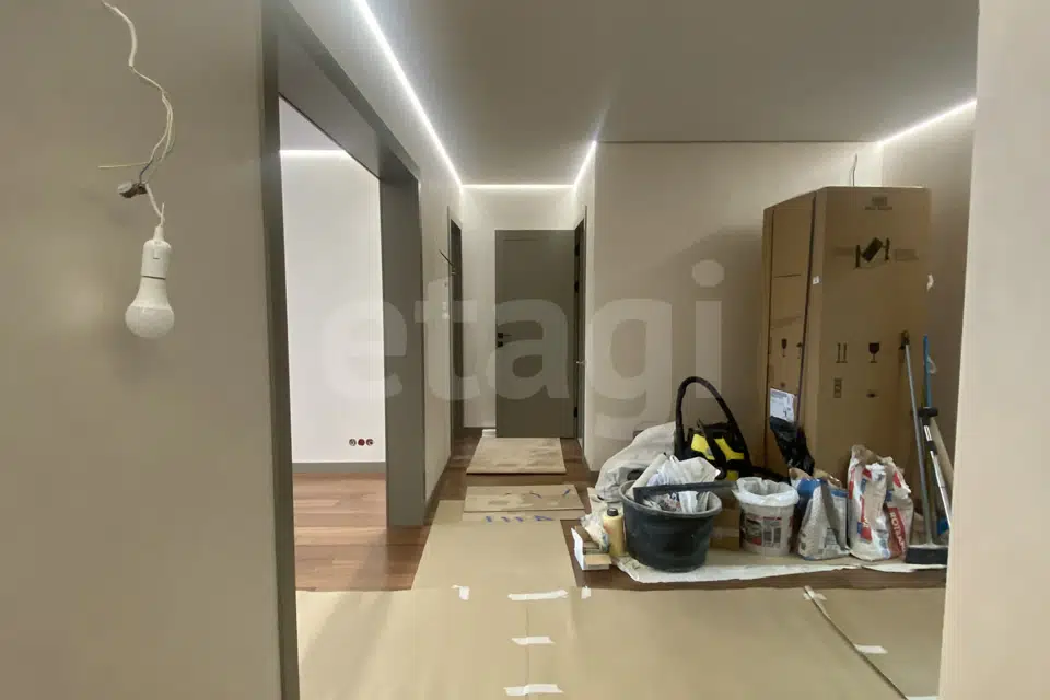 Продаётся 2-комнатная квартира, 90.9 м²