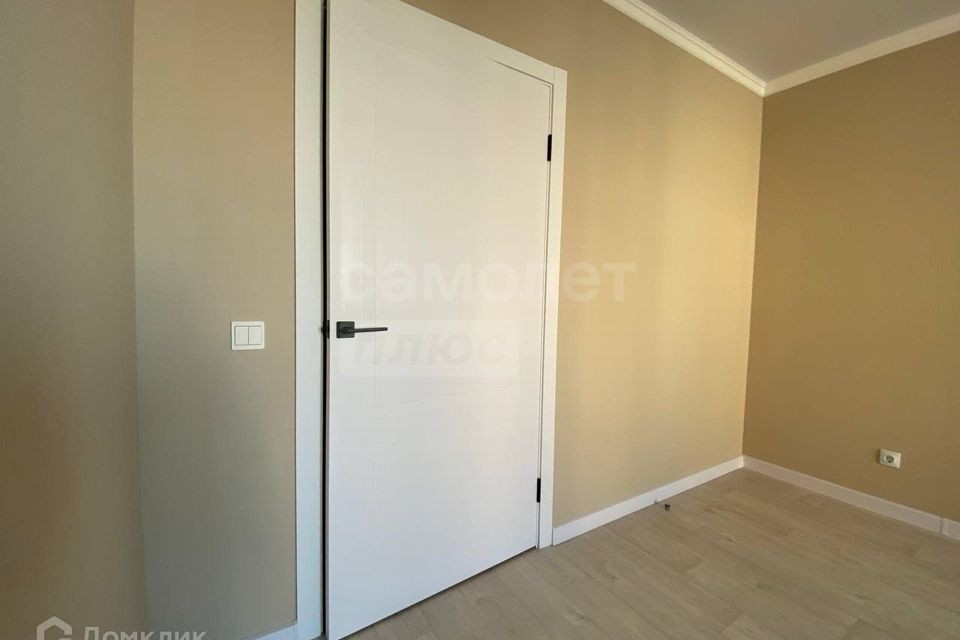 Продаётся 2-комнатная квартира, 61.68 м²