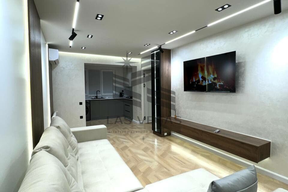 Сдаётся 3-комнатная квартира, 90 м²