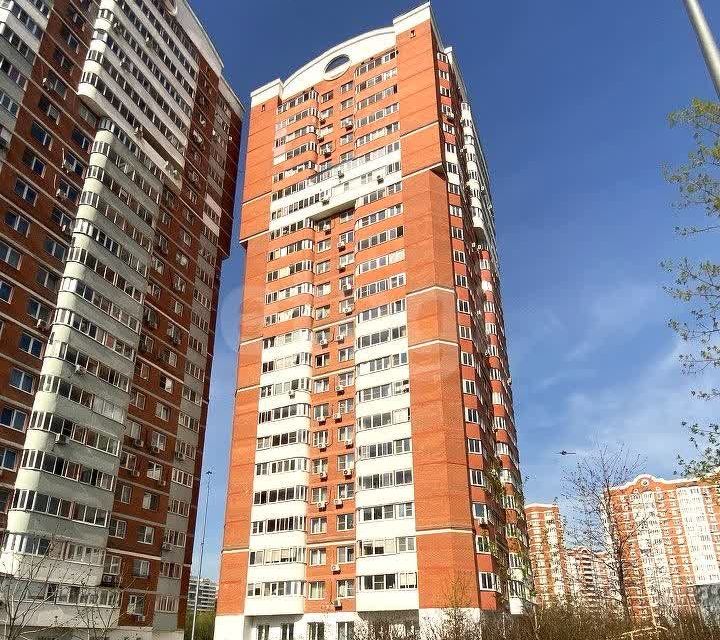 Продаётся 2-комнатная квартира, 52.4 м²