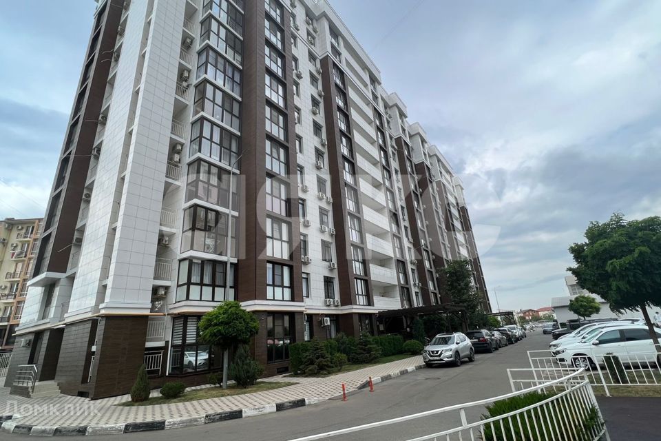 Продаётся 2-комнатная квартира, 63.68 м²