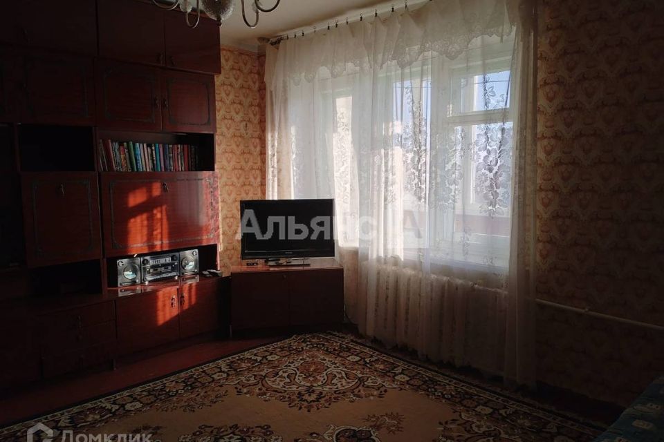 Продаётся 3-комнатная квартира, 61.5 м²