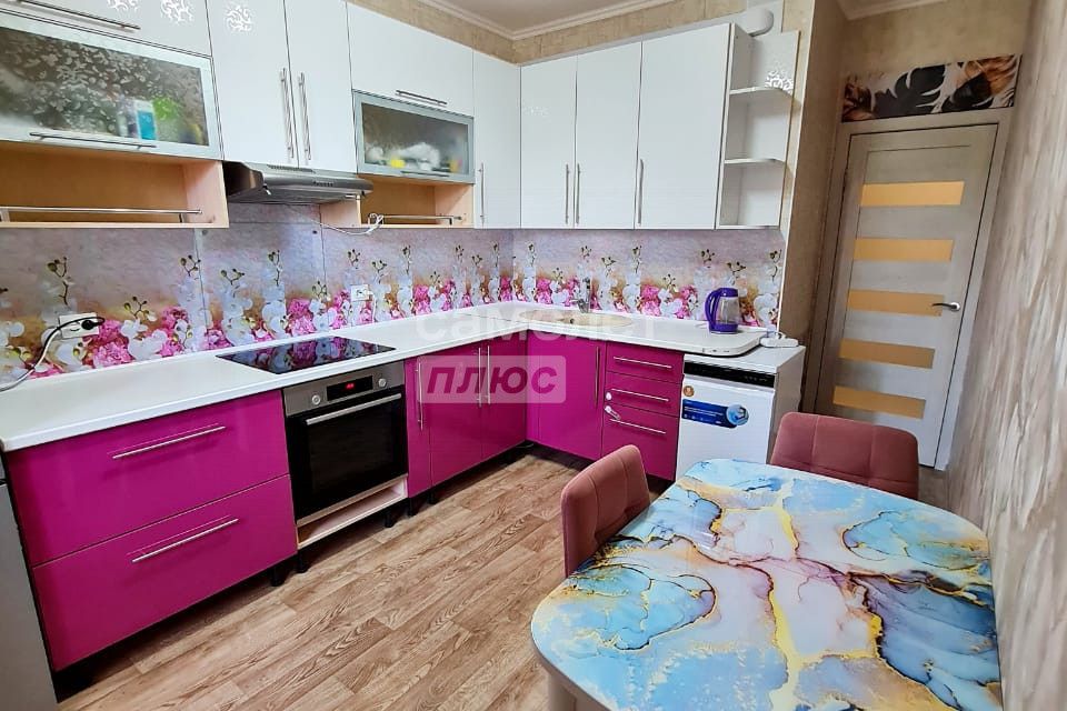 Продаётся 1-комнатная квартира, 40 м²