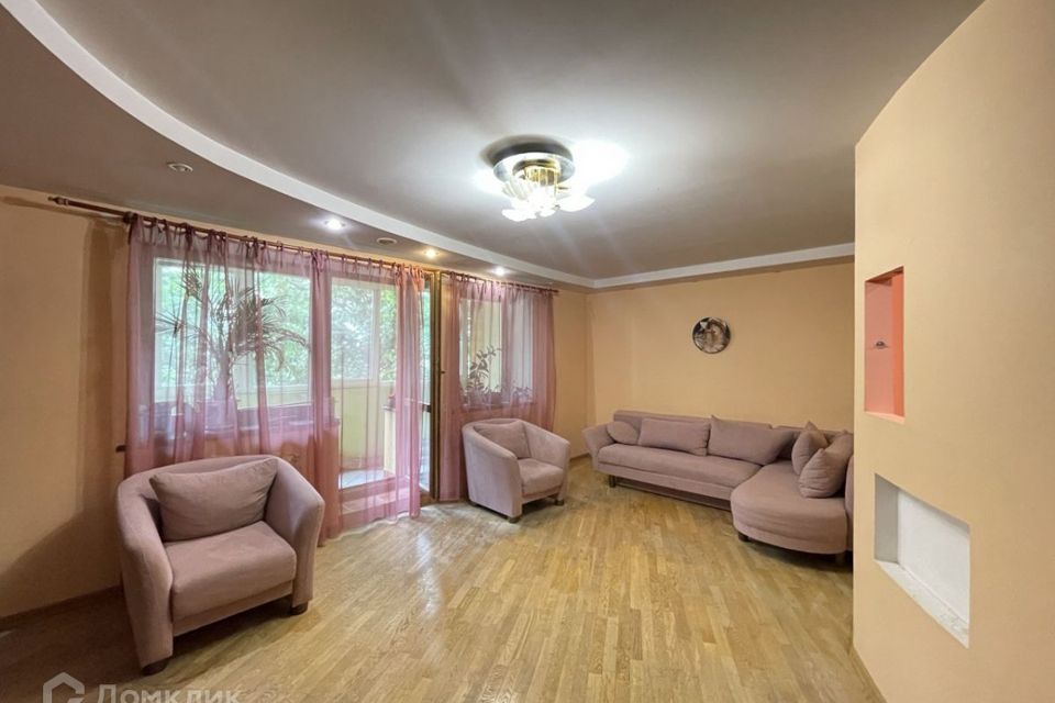 Продаётся 5-комнатная квартира, 118.9 м²