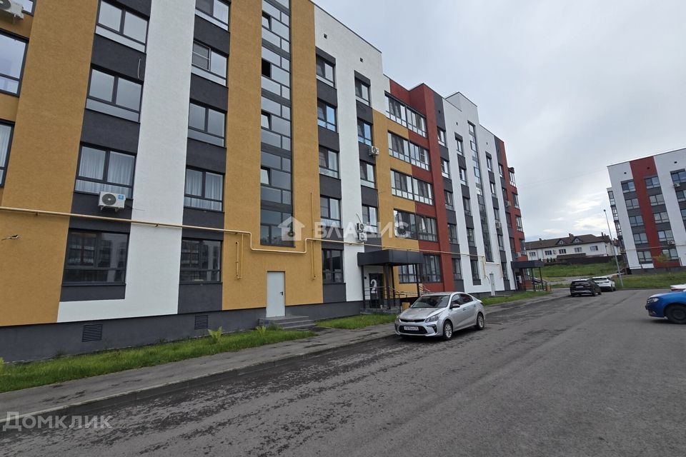 Продаётся 2-комнатная квартира, 82.5 м²