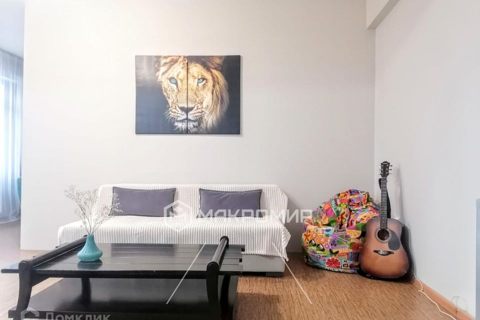 Сдаётся 2-комнатная квартира, 65 м²