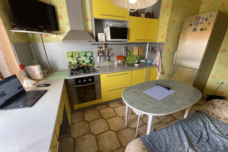 Продаётся 3-комнатная квартира, 61.2 м²