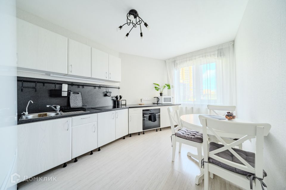 Сдаётся 2-комнатная квартира, 49.5 м²