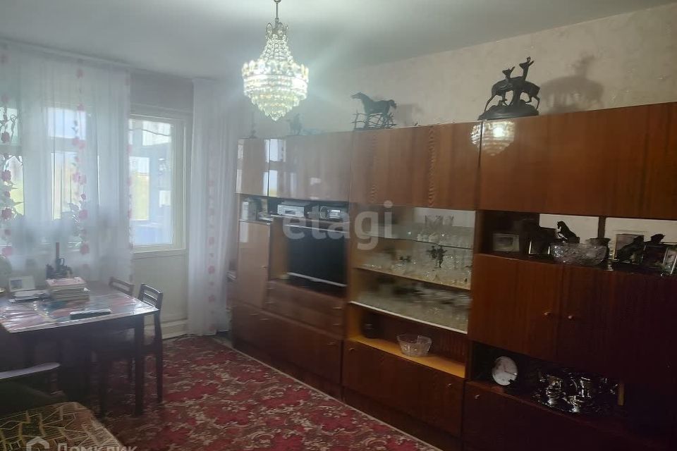 Продаётся 3-комнатная квартира, 60.9 м²