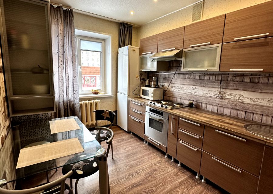 Продаётся 3-комнатная квартира, 70.2 м²