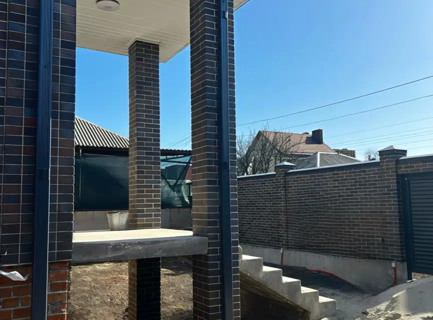 Продаётся 3-этажный дом, 230 м²