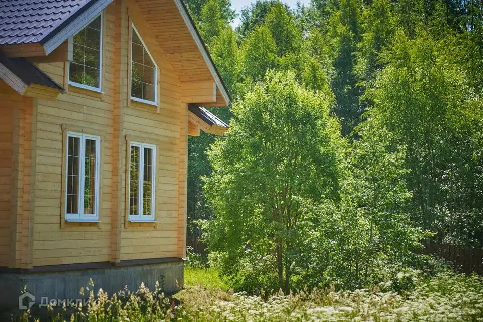 Продаётся 2-этажный дом, 225 м²