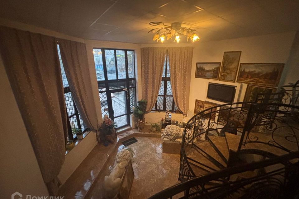 Сдаётся помещение своб. назначения, 102.8 м²