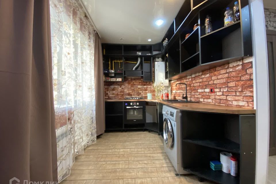 Продаётся 1-комнатная квартира, 40.8 м²