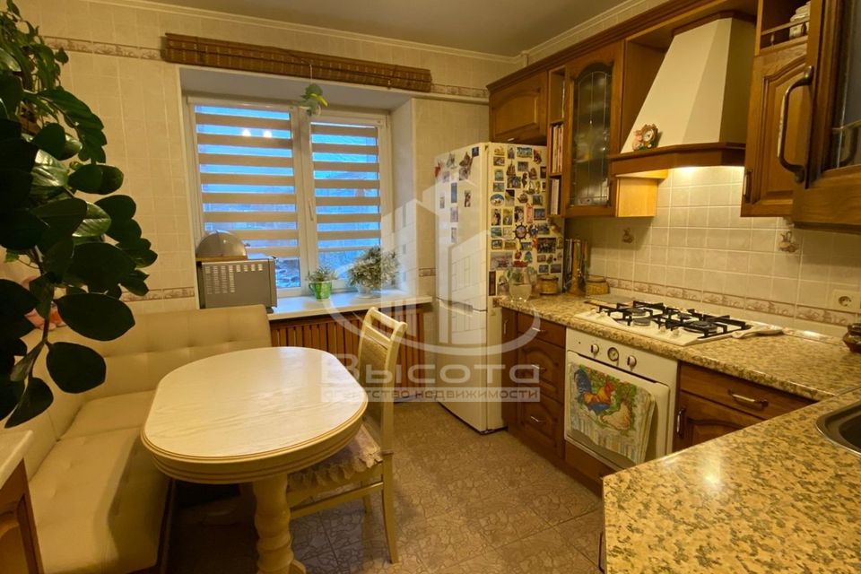Продаётся 2-комнатная квартира, 62.6 м²