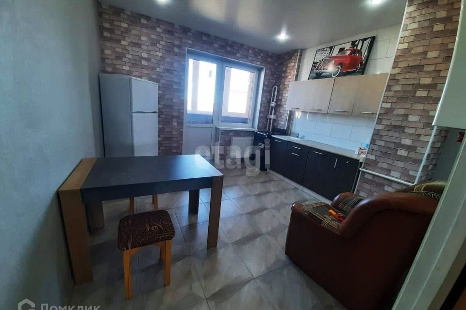 Продаётся 1-комнатная квартира, 53 м²