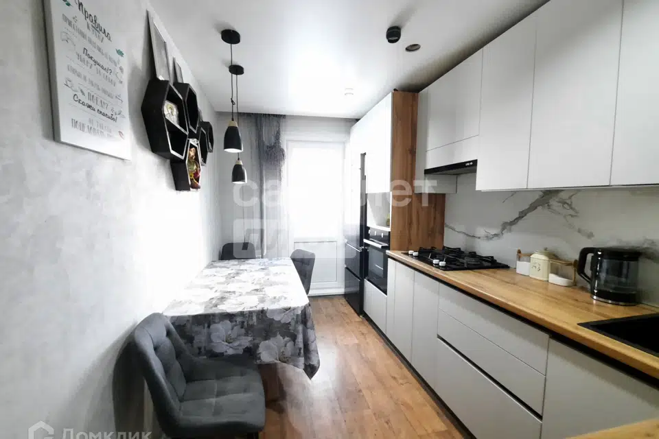 Продаётся 3-комнатная квартира, 59.5 м²