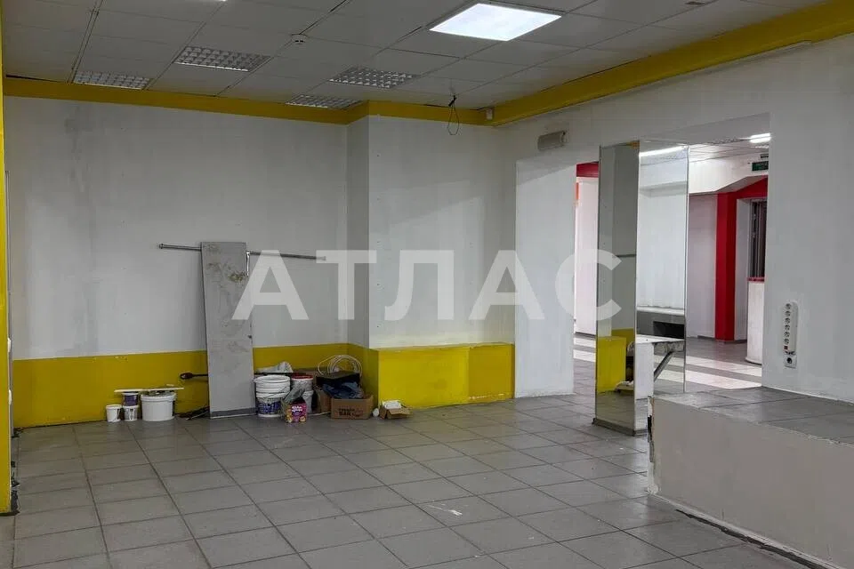 Сдаётся помещение своб. назначения, 300 м²