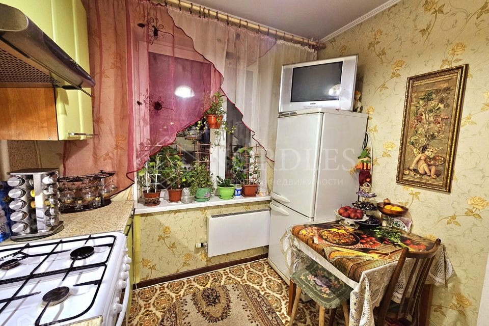 Продаётся 3-комнатная квартира, 58.5 м²