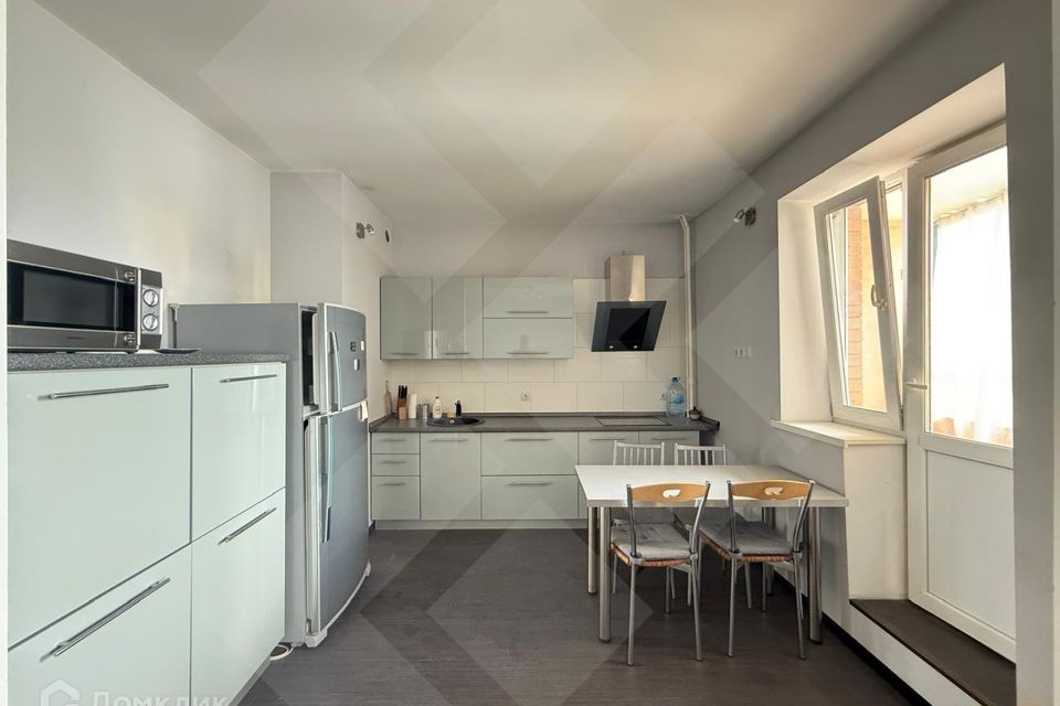 Сдаётся 2-комнатная квартира, 59 м²
