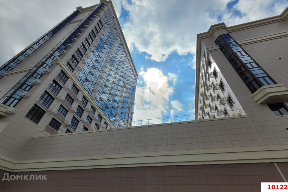 Продаётся 2-комнатная квартира, 68.2 м²