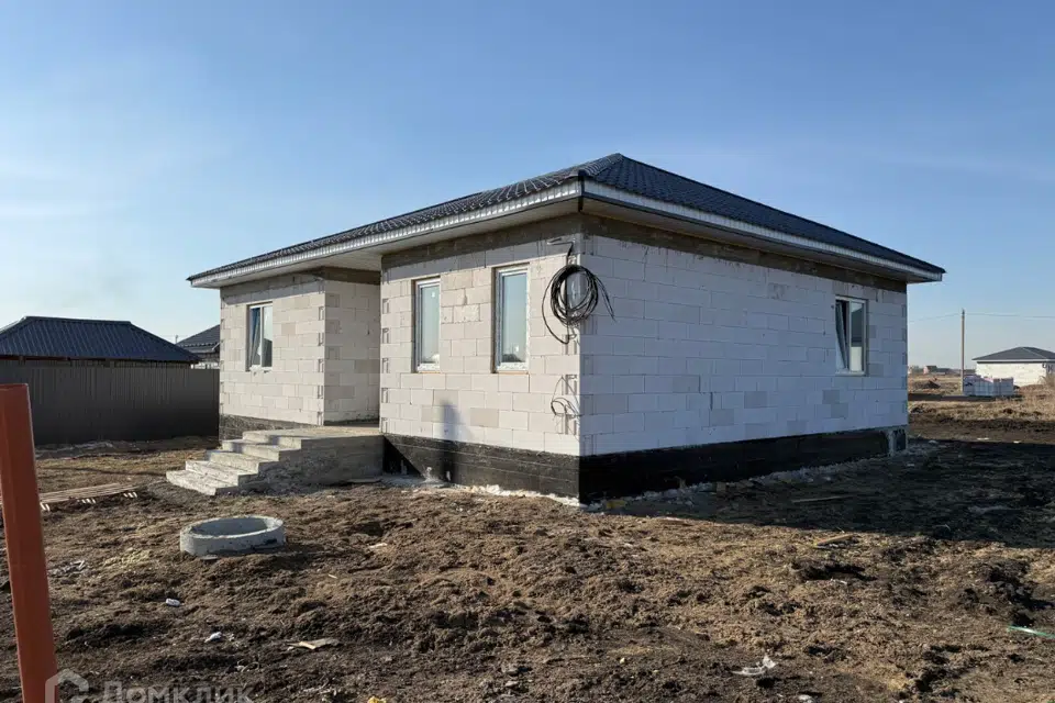 Продаётся 1-этажный дом, 110 м²