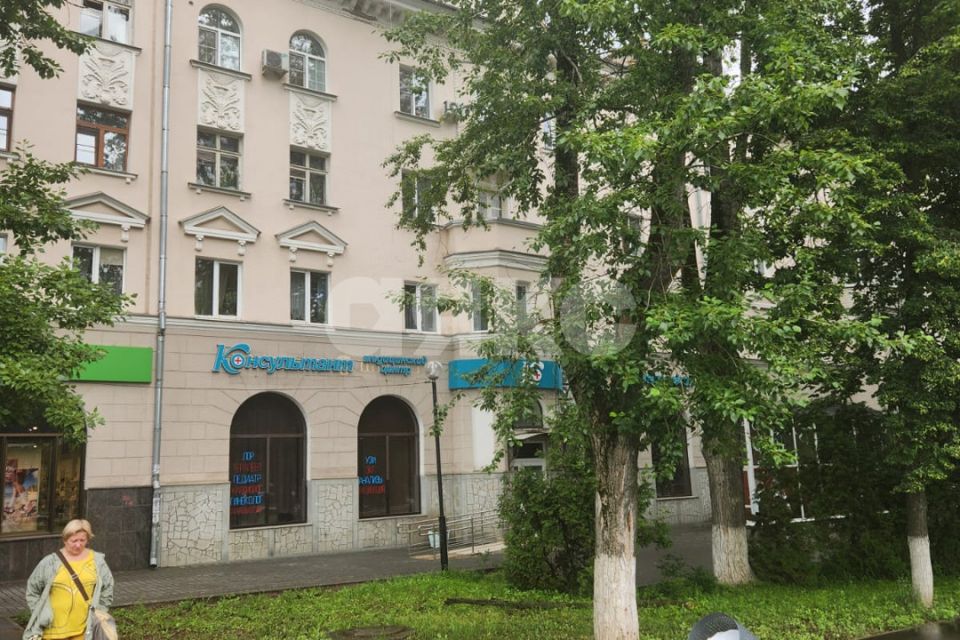 Сдаётся 2-комнатная квартира, 55.5 м²
