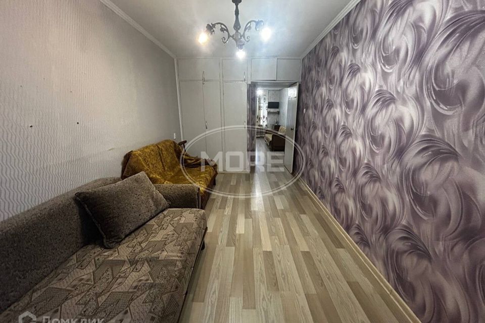 Продаётся 3-комнатная квартира, 57.3 м²