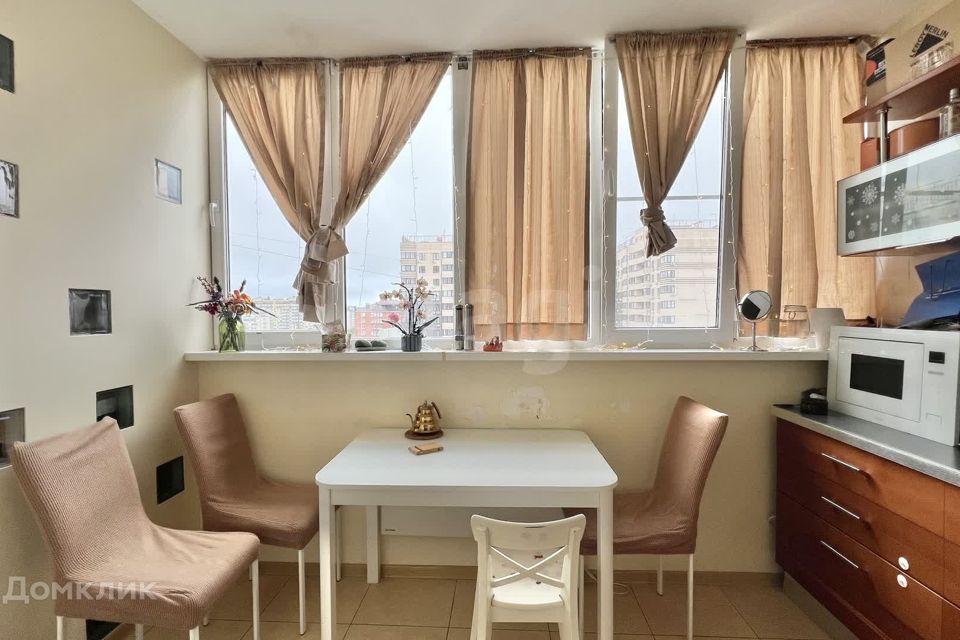 Продаётся 2-комнатная квартира, 59.2 м²