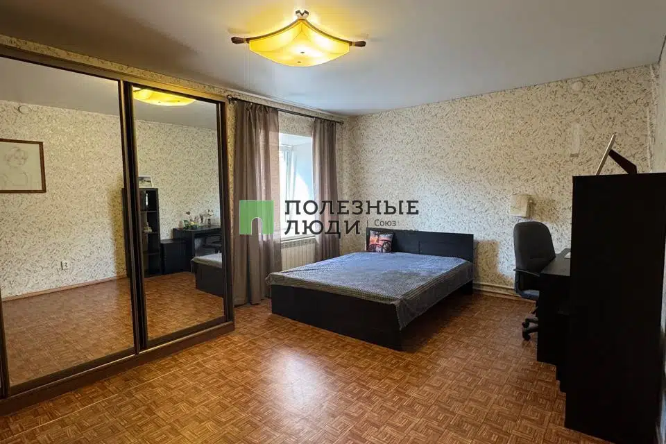 Сдаётся 2-комнатная квартира, 65 м²
