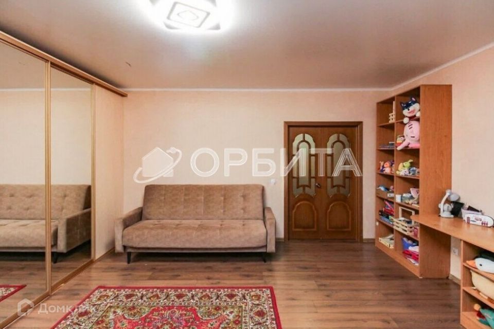 Продаётся 2-комнатная квартира, 70.1 м²