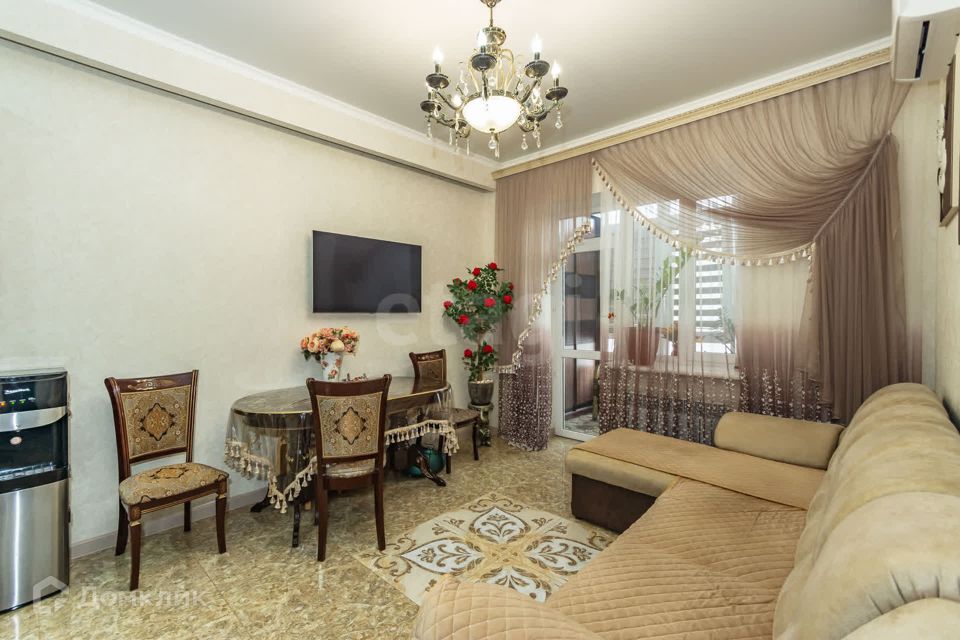 Продаётся 1-комнатная квартира, 41.02 м²