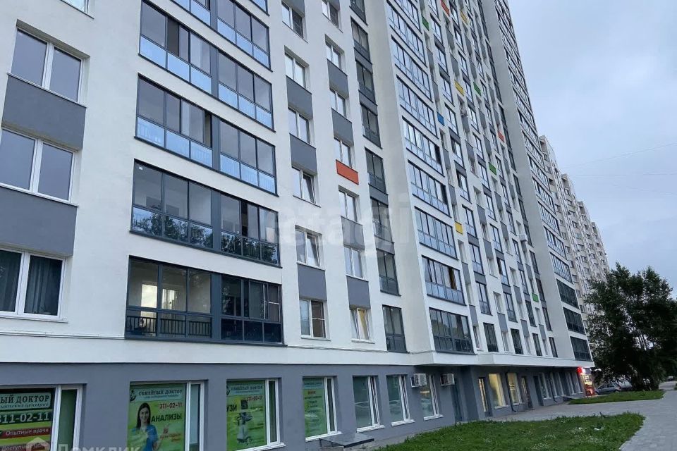 Продаётся 1-комнатная квартира, 38 м²