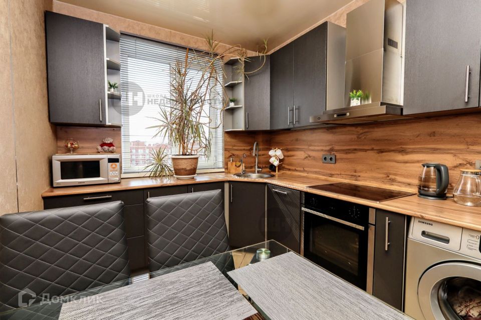 Продаётся 2-комнатная квартира, 56 м²