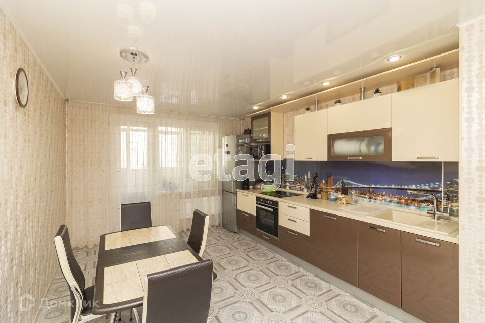Продаётся 3-комнатная квартира, 86.7 м²