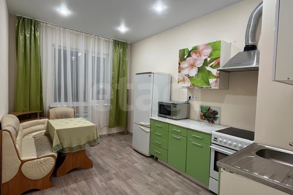 Продаётся 1-комнатная квартира, 43.1 м²