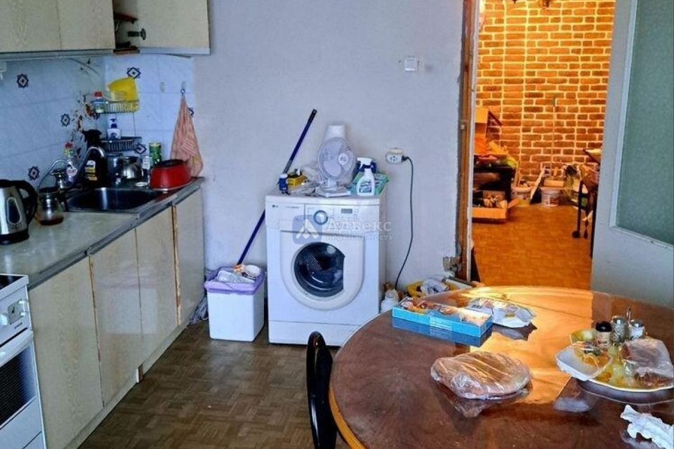 Продаётся 4-комнатная квартира, 113.1 м²