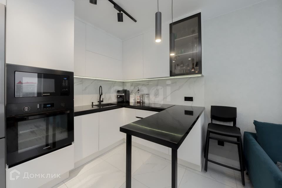Продаётся 2-комнатная квартира, 69.4 м²